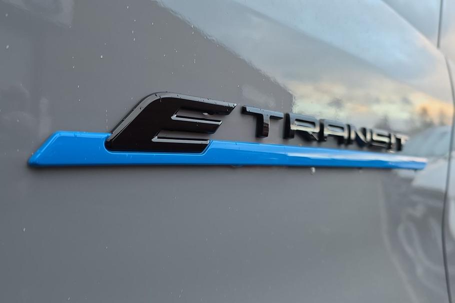 Used Ford E-TRANSIT 20