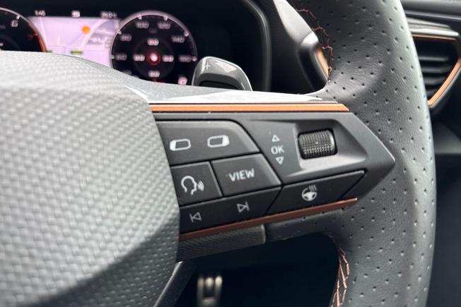 CUPRA Leon Photo 17