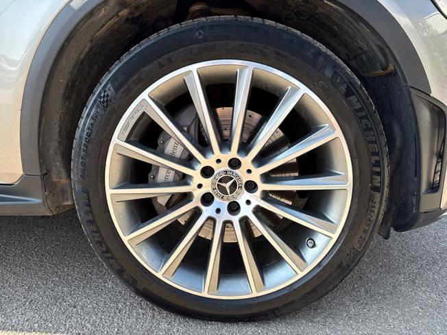 MERCEDES-BENZ Glc Photo 5