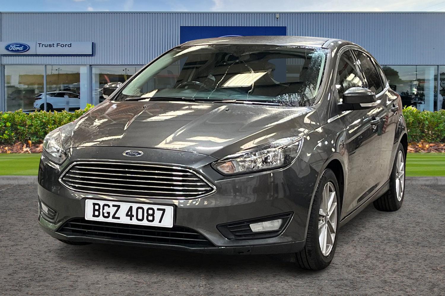 Ford FOCUS Photo 4