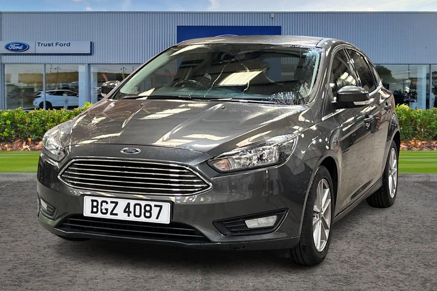 Ford FOCUS Photo autoimg-5908792ce4d1b153b7e5930ad2fcf5bca960d231.jpg