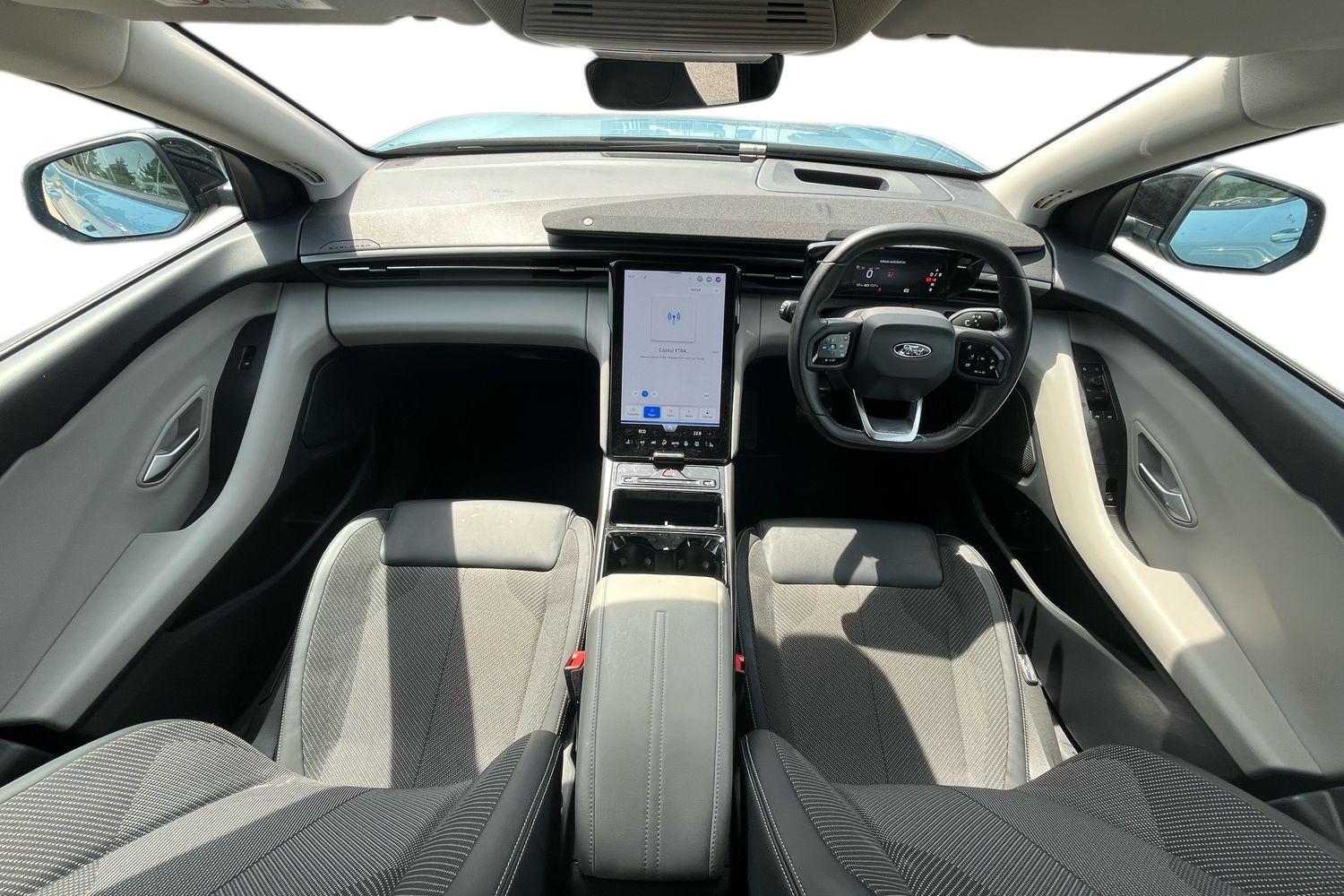 Ford EXPLORER Photo 9