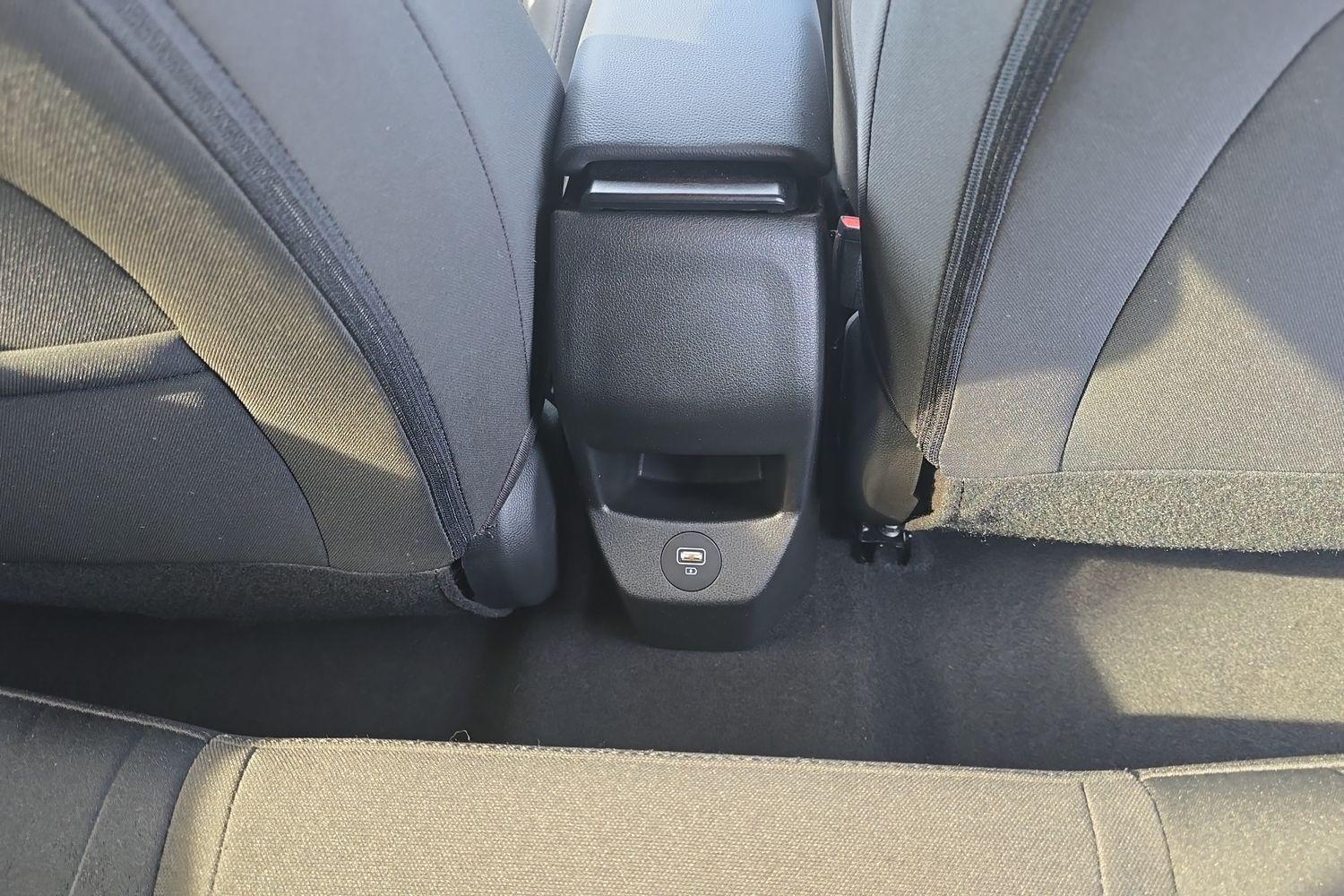 Hyundai BAYON Photo 24