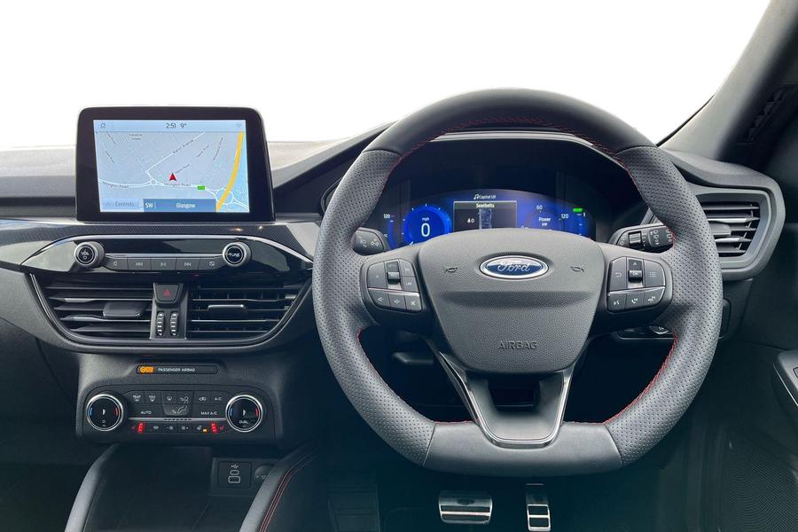 Ford Kuga Photo autoimg-590b95dfa8a51c9baf6d56c893716c34d5a2c143.jpg