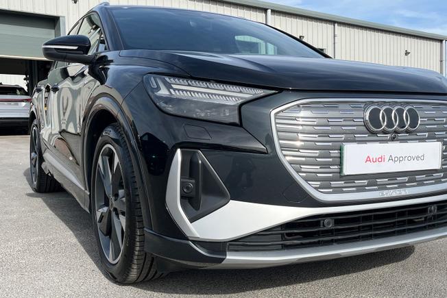 AUDI Q4 E-Tron Photo 19