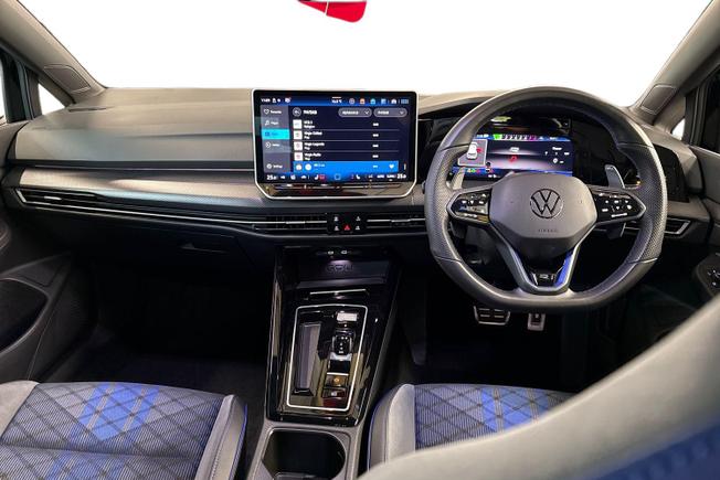VOLKSWAGEN Golf Photo 10