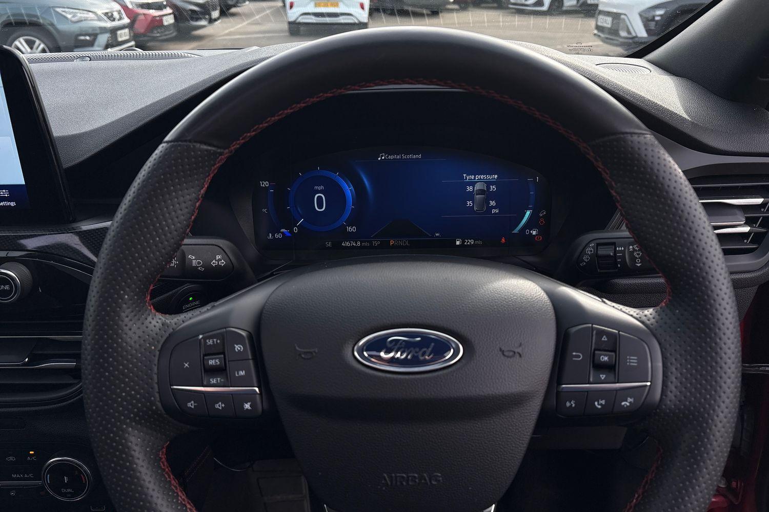 Ford Kuga Photo 11