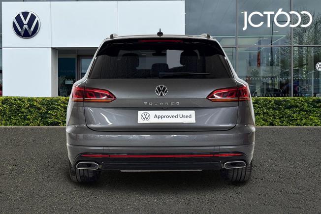 VOLKSWAGEN Touareg Photo 7