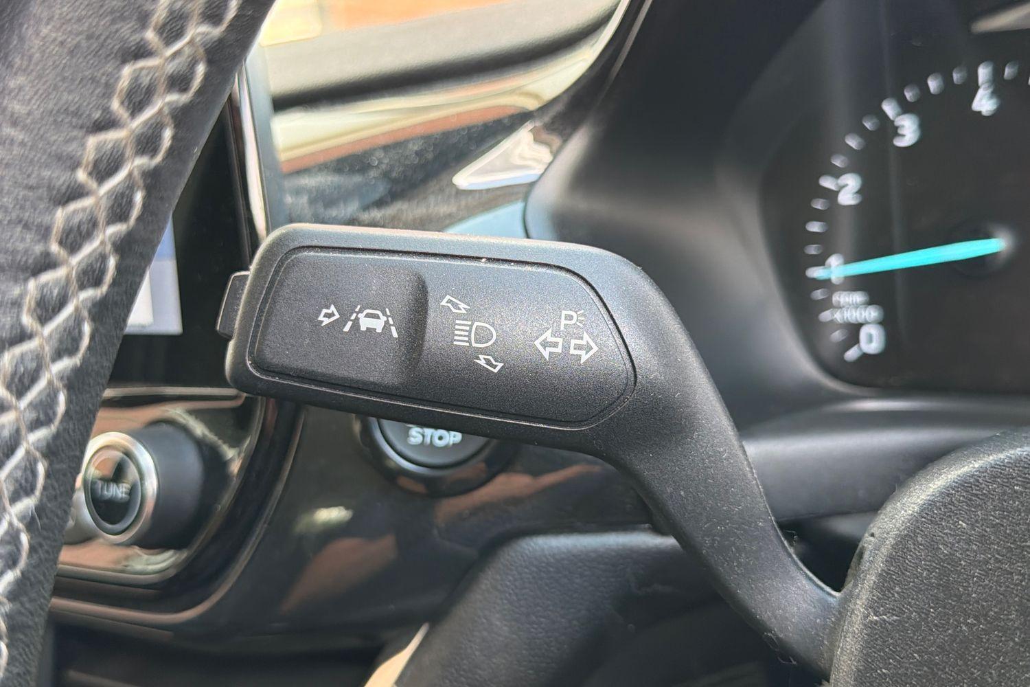 Ford FIESTA Photo 13