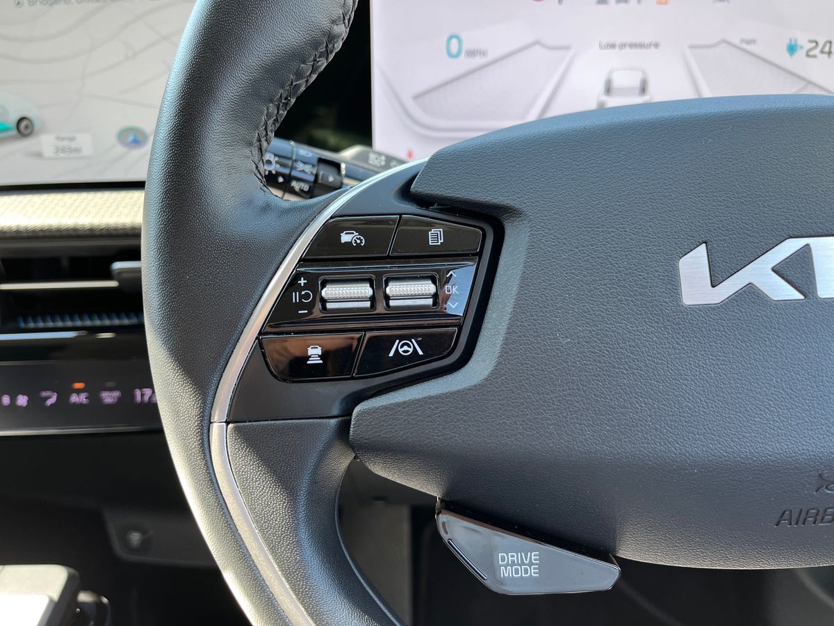 Kia EV6 Photo 15