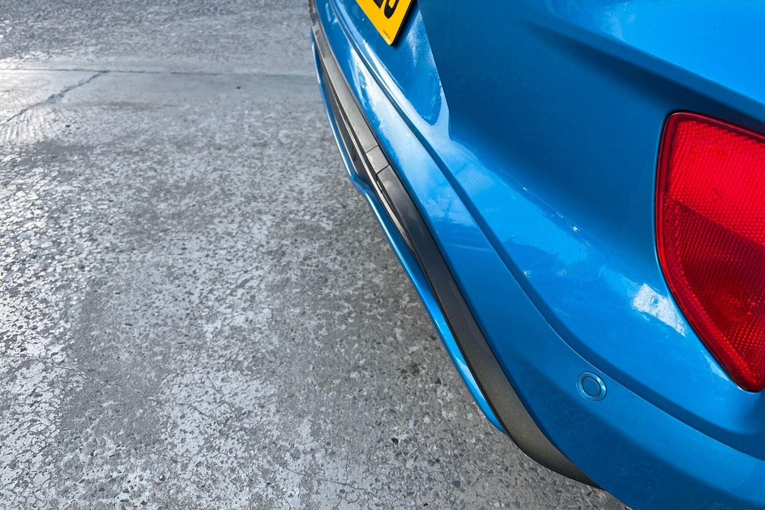 Ford PUMA Photo 38