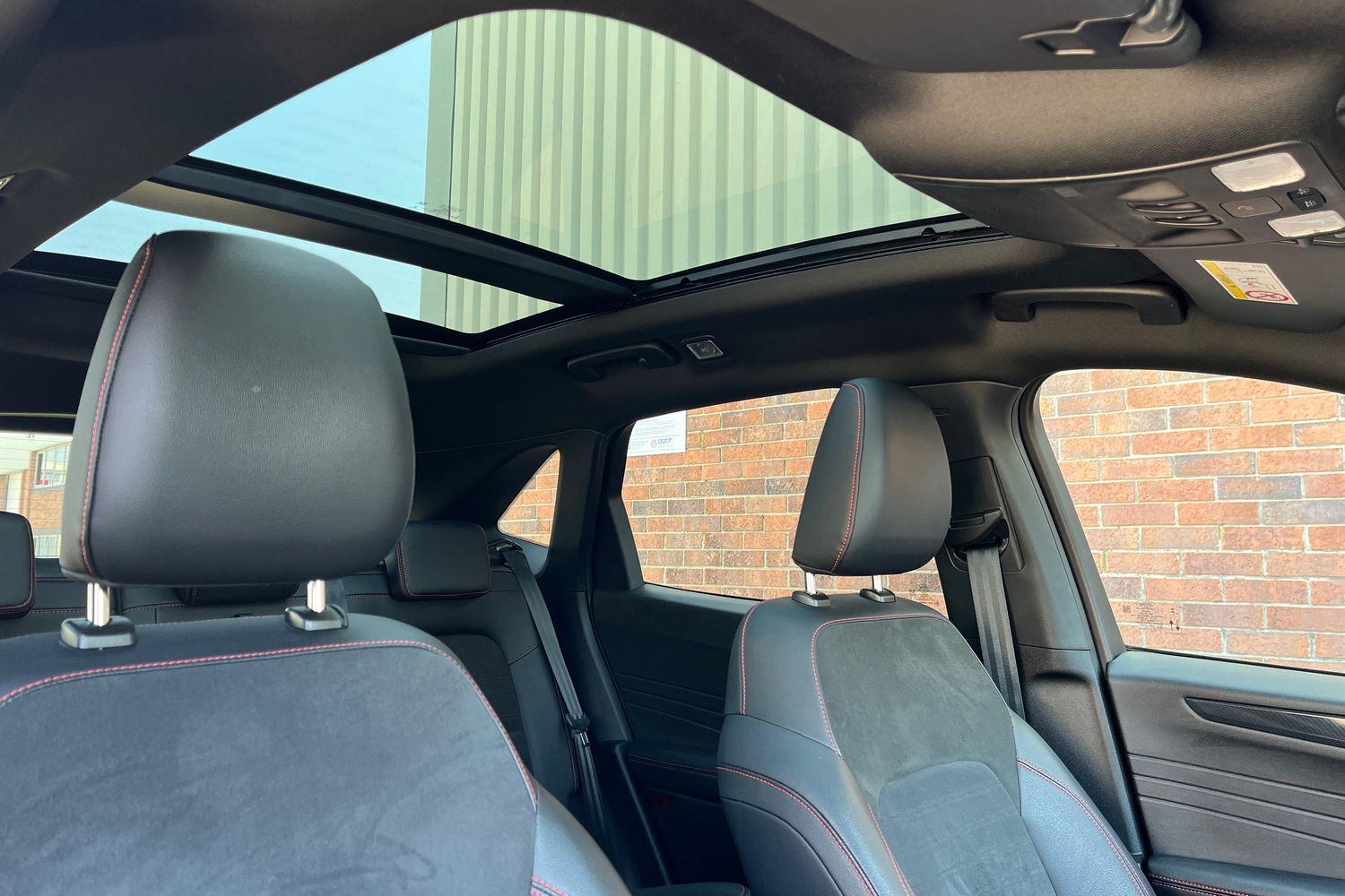 Ford Kuga Photo 38