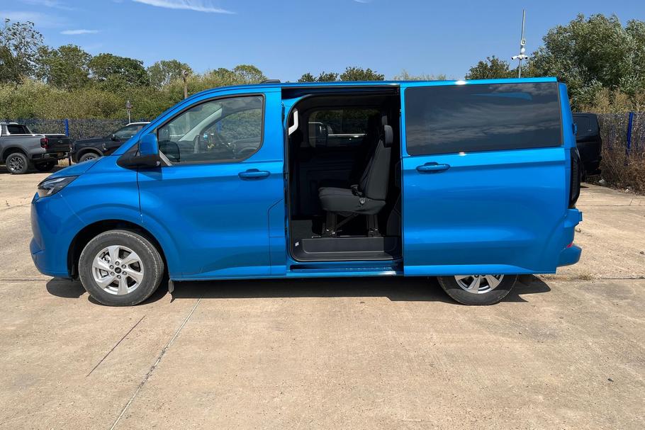 Used Ford TRANSIT CUSTOM YM75CDO 5
