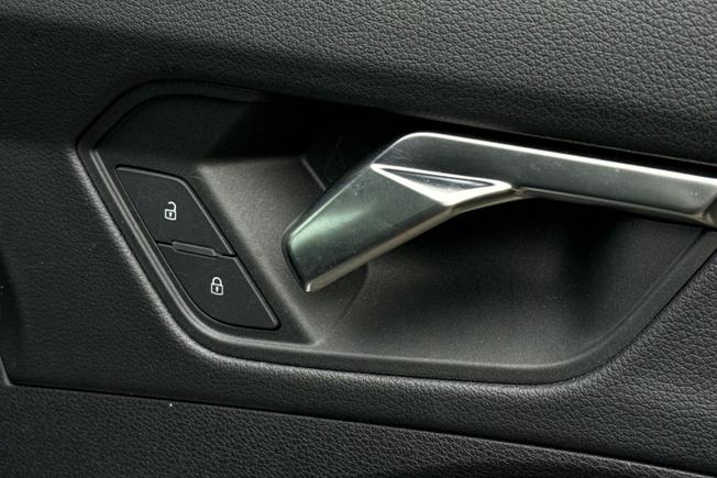AUDI Q3 Photo 31