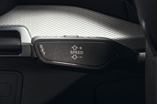 AUDI Q2 Photo 35