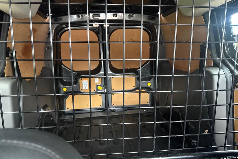 Used FORD TRANSIT CONNECT BN22NXW 39
