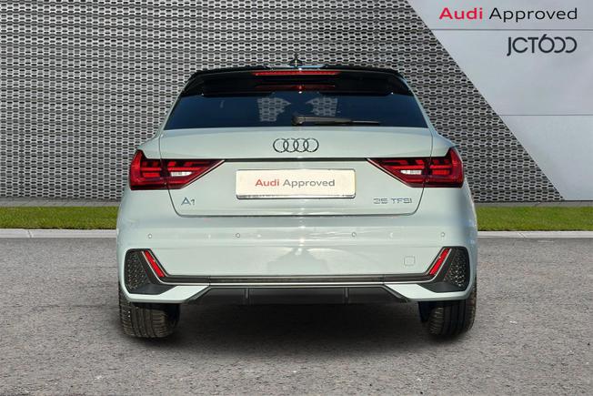 AUDI A1 Photo 7