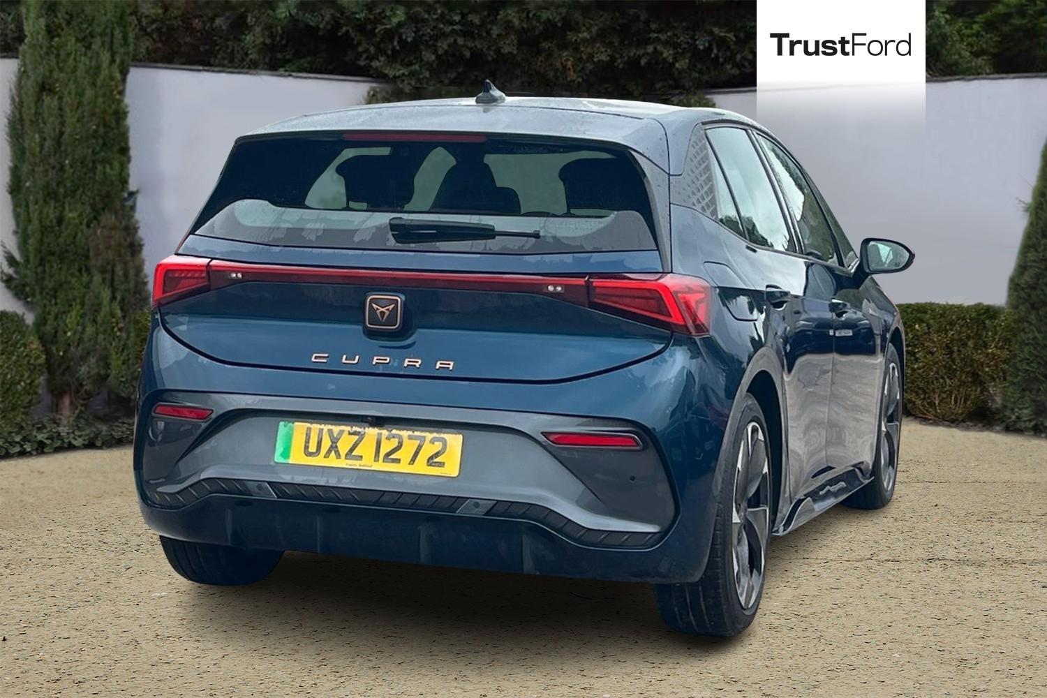 CUPRA BORN Photo 3