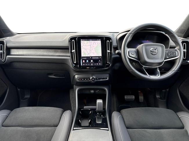 VOLVO Xc40 Photo 10