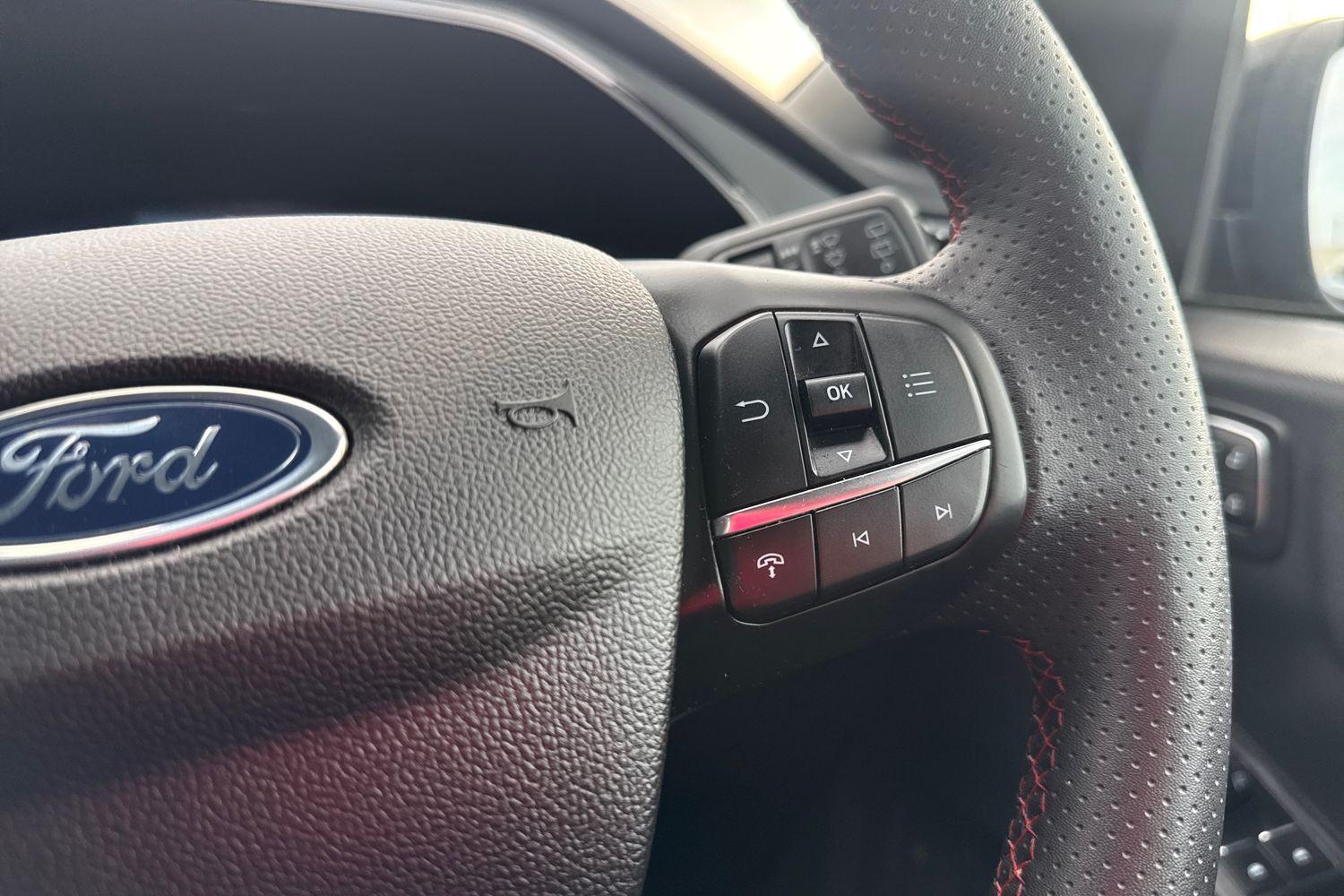 Ford KUGA Photo 27