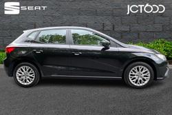 SEAT Ibiza Photo 4