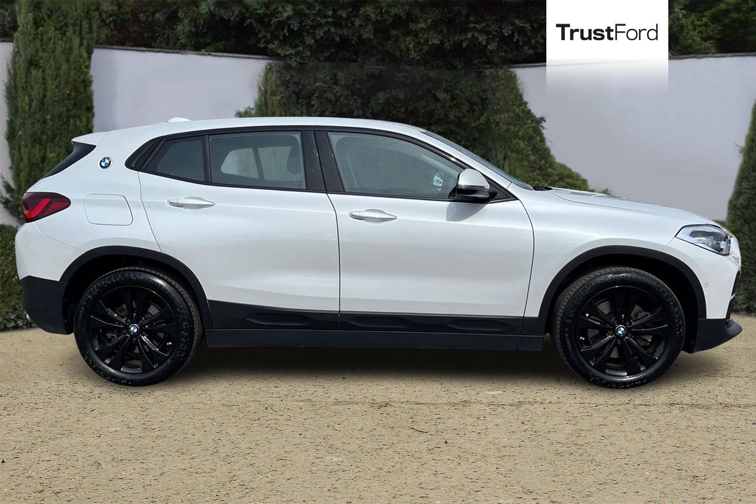 BMW X2 Photo 2