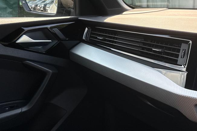 AUDI A1 Photo 37