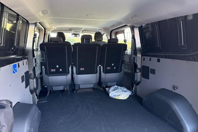 Volkswagen E-Transporter Photo 21