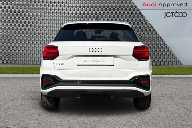 AUDI Q2 Photo 7