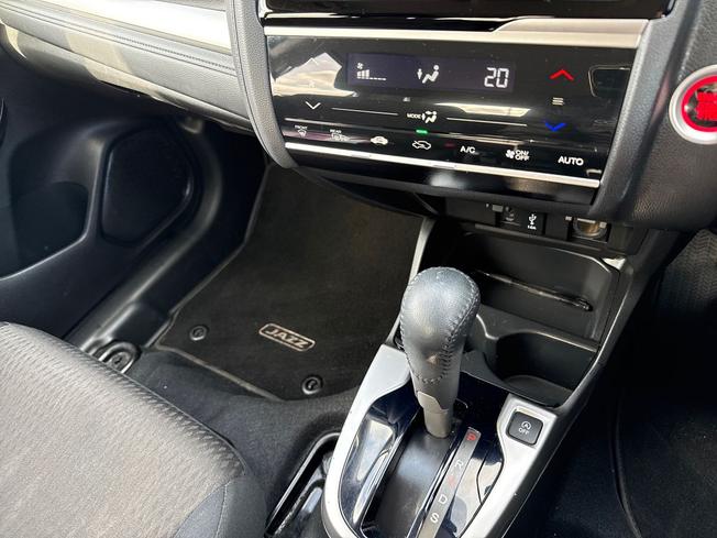 HONDA Jazz Photo 31