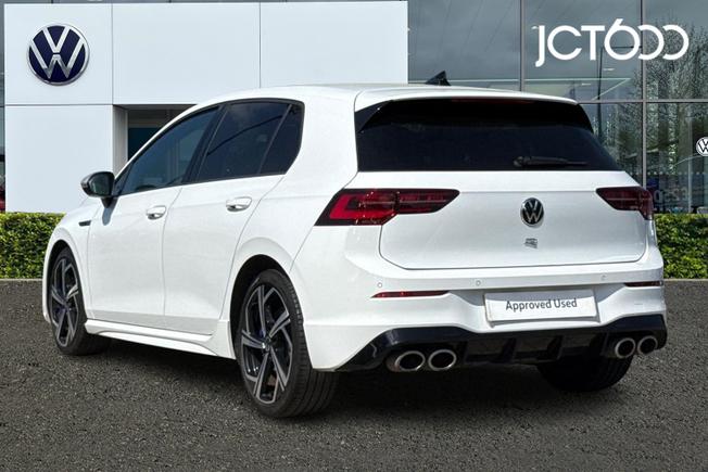 VOLKSWAGEN Golf Photo 3