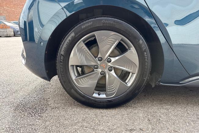 CUPRA Born Photo 21