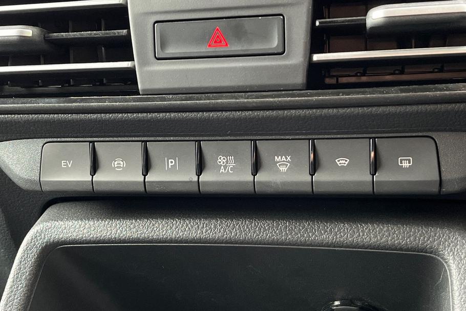 Used Ford Transit Connect WR75JHZ 33