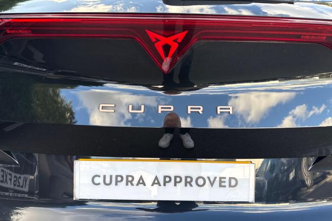 CUPRA Formentor Photo 37