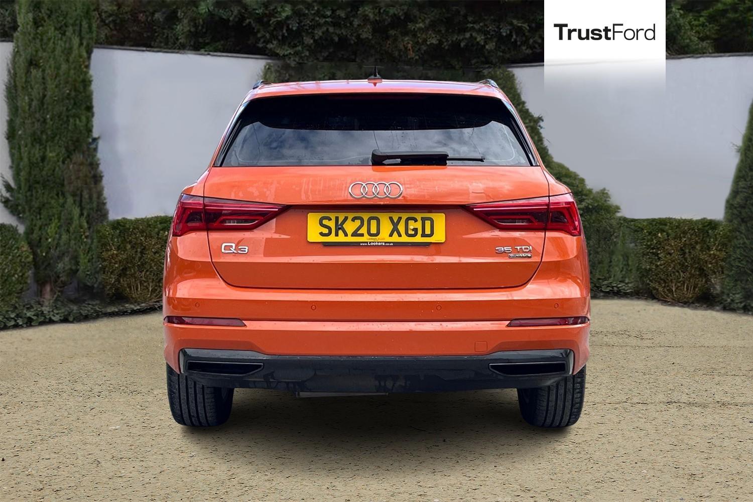 Audi Q3 Photo 6
