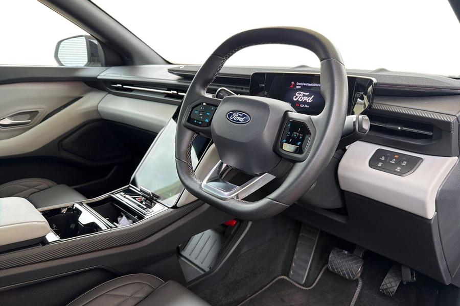 Ford Explorer Photo autoimg-595e52edf64fdb2b66afcb002f84df77912b5356.jpg