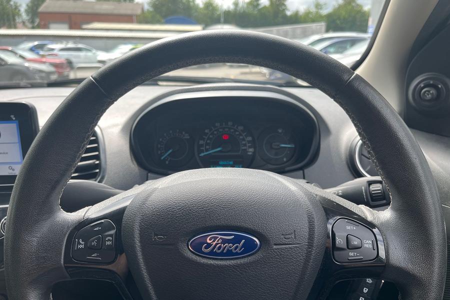 Ford KA+ Photo autoimg-5962b27db4a68416badb79009f9b23663a66ed5a.jpg