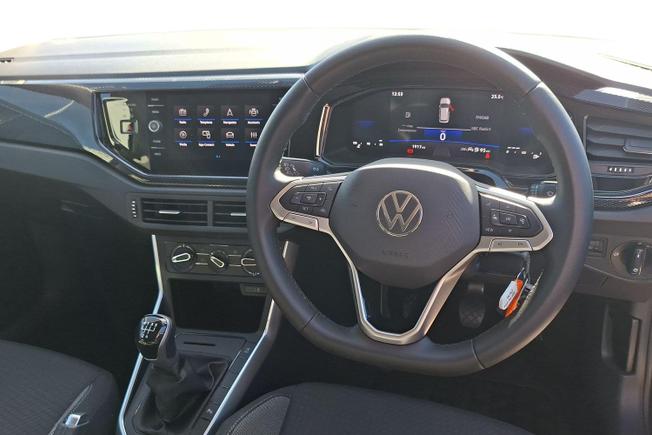 Volkswagen Polo Photo 11