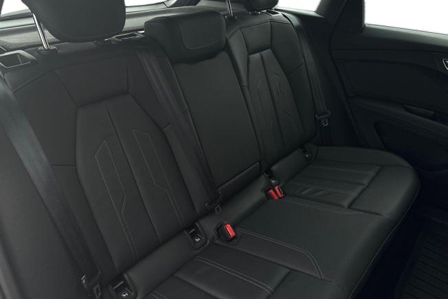 AUDI Q4 E-Tron Photo 10