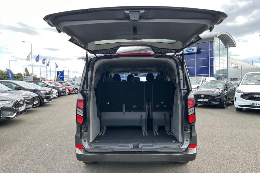Ford TOURNEO CUSTOM Photo autoimg-596b8b81a15a06fc40b45683e9518dc7d6226d64.jpg