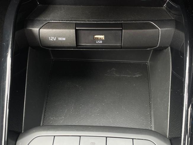 KIA Rio Photo 42