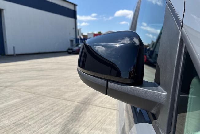 VOLKSWAGEN Caddy Photo 19