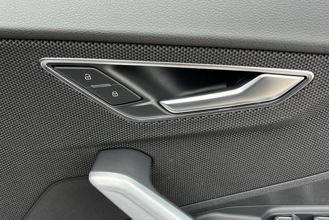 AUDI Q2 Photo 44