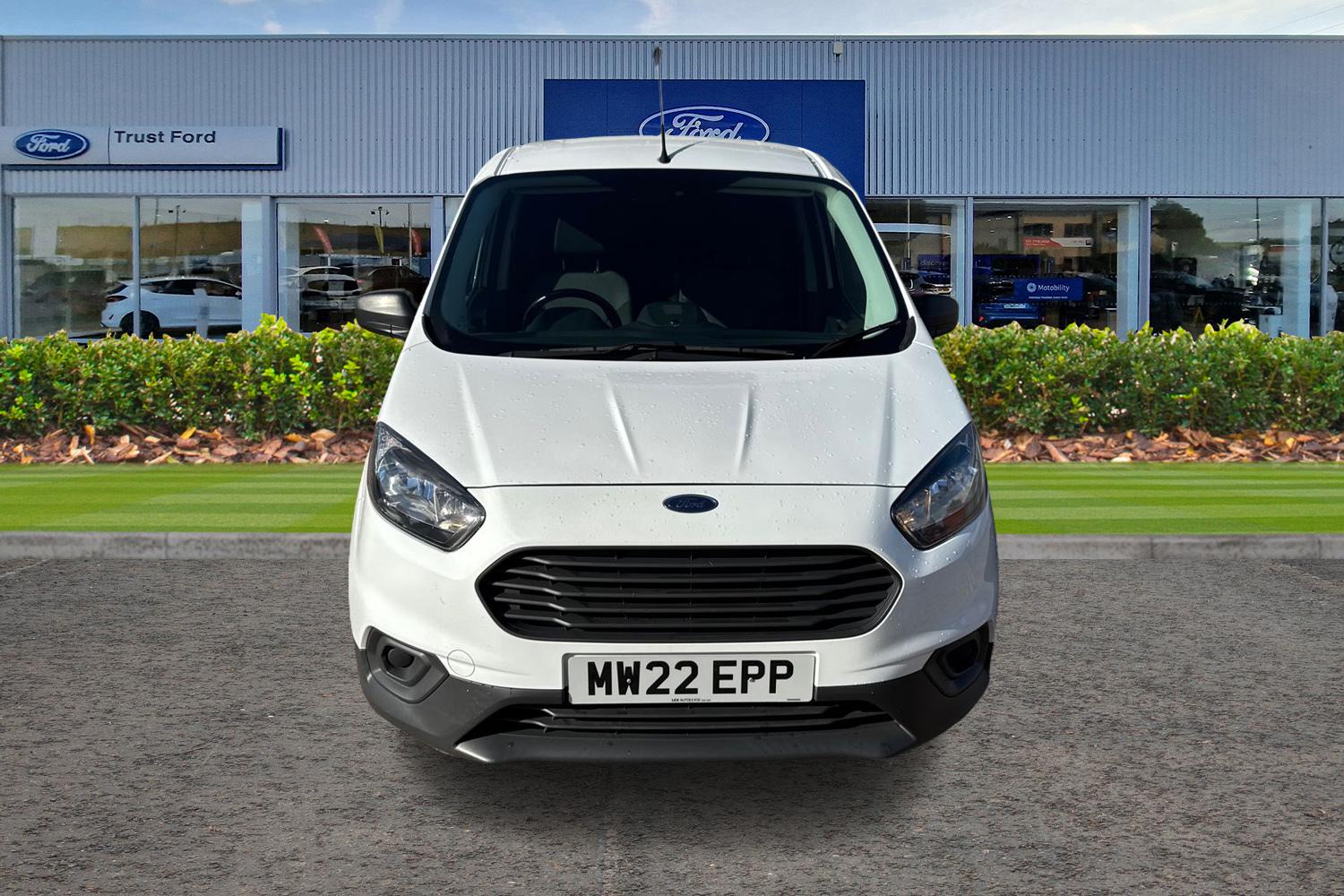 Ford TRANSIT COURIER Photo 11