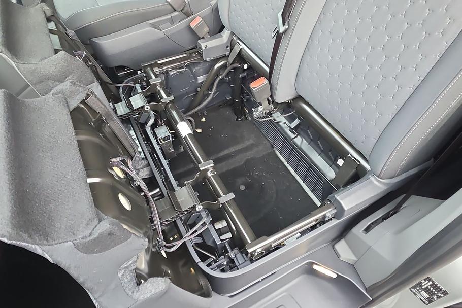 Used Ford TRANSIT CUSTOM YP75JHF 25