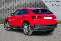 AUDI Q3 Photo 3