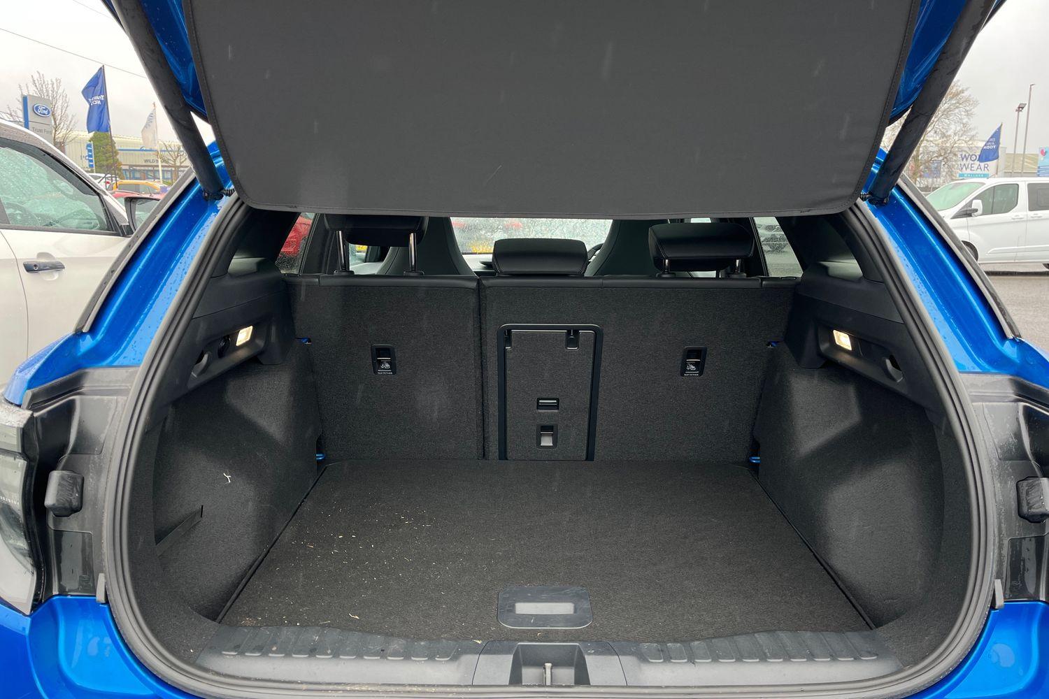Ford Explorer Photo 20