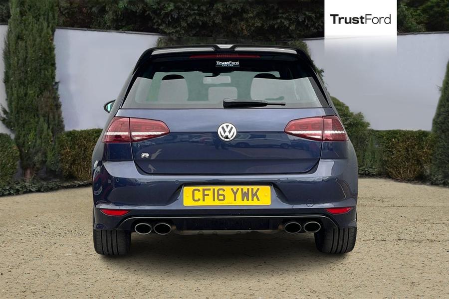 Volkswagen GOLF Photo autoimg-597c46aeb0e981128b727f71ced6ea9ff57724b5.jpg