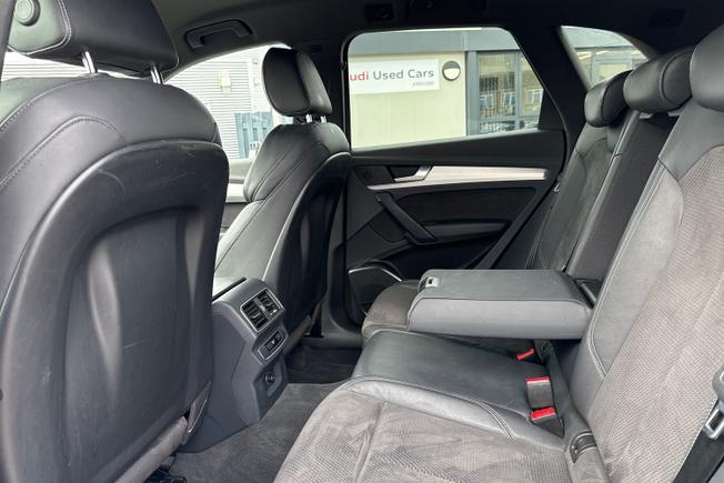 AUDI Q5 Photo 45