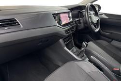 Volkswagen Taigo Photo 2